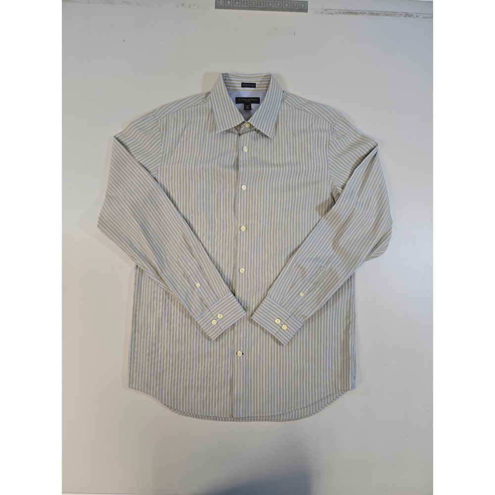 Banana Republic Mens Fitted Striped Button Down Shirt M 15-15.5 Woven in Italy